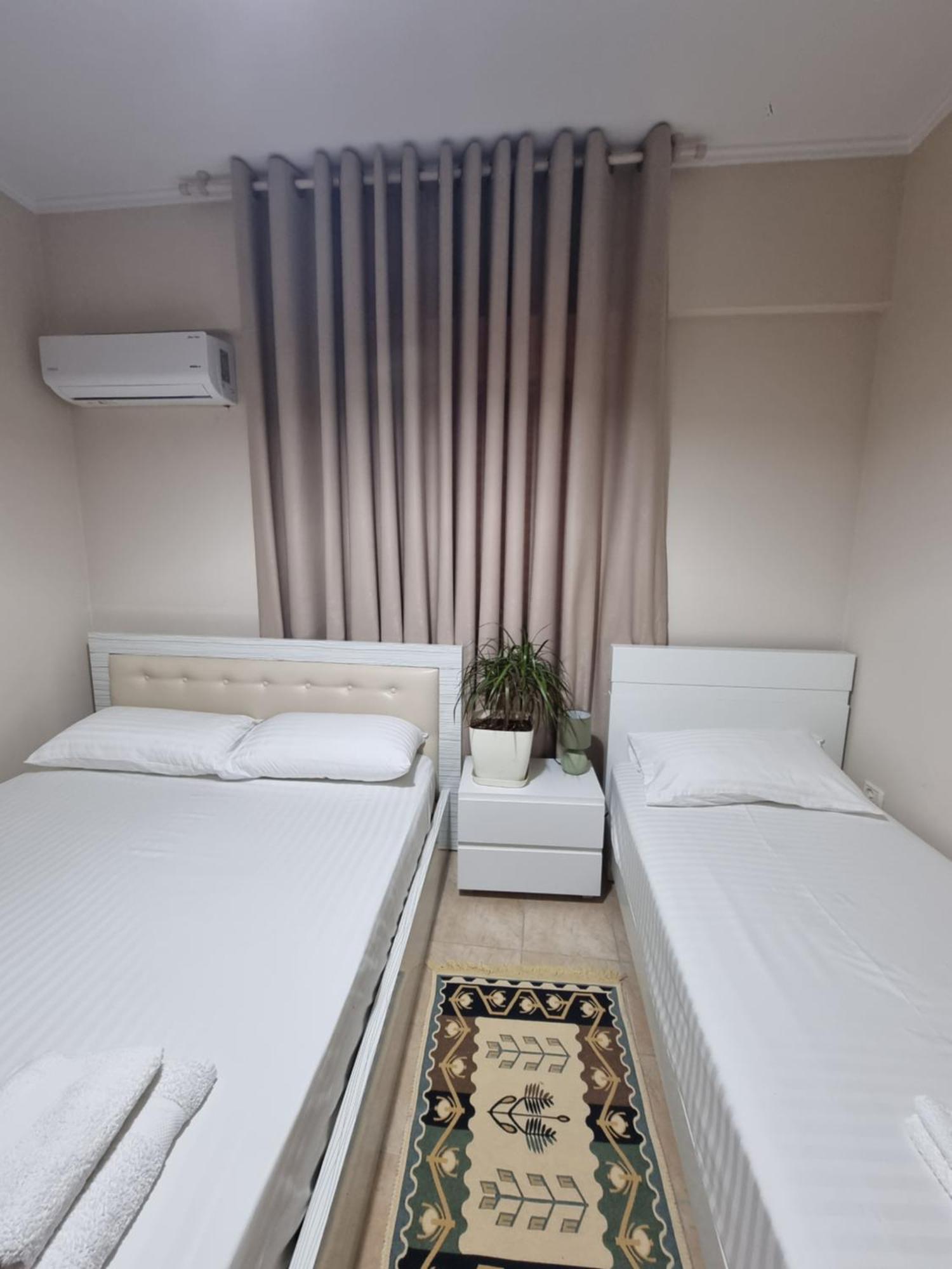 Kc Apartment Berat Eksteriør bilde