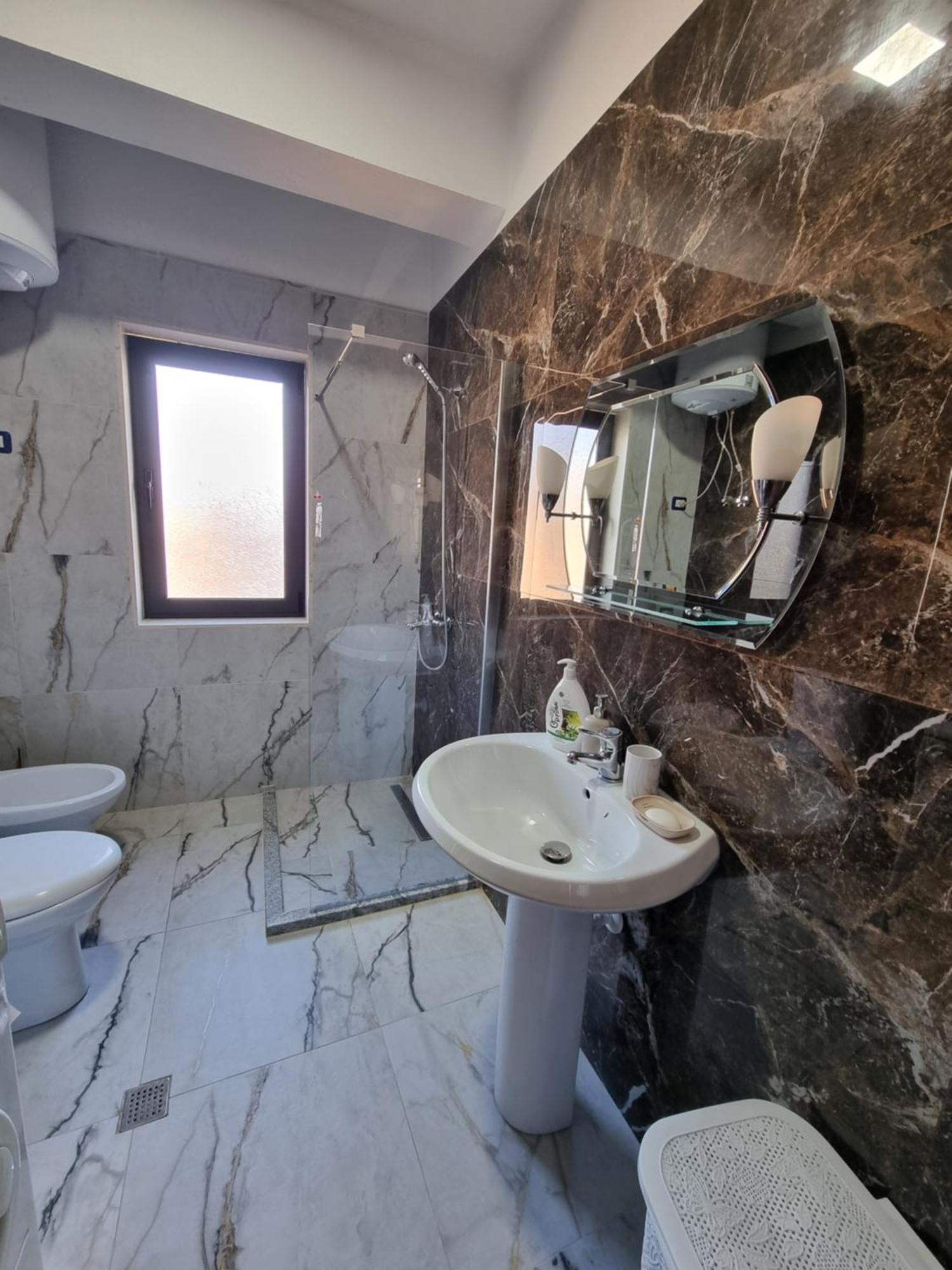 Kc Apartment Berat Eksteriør bilde