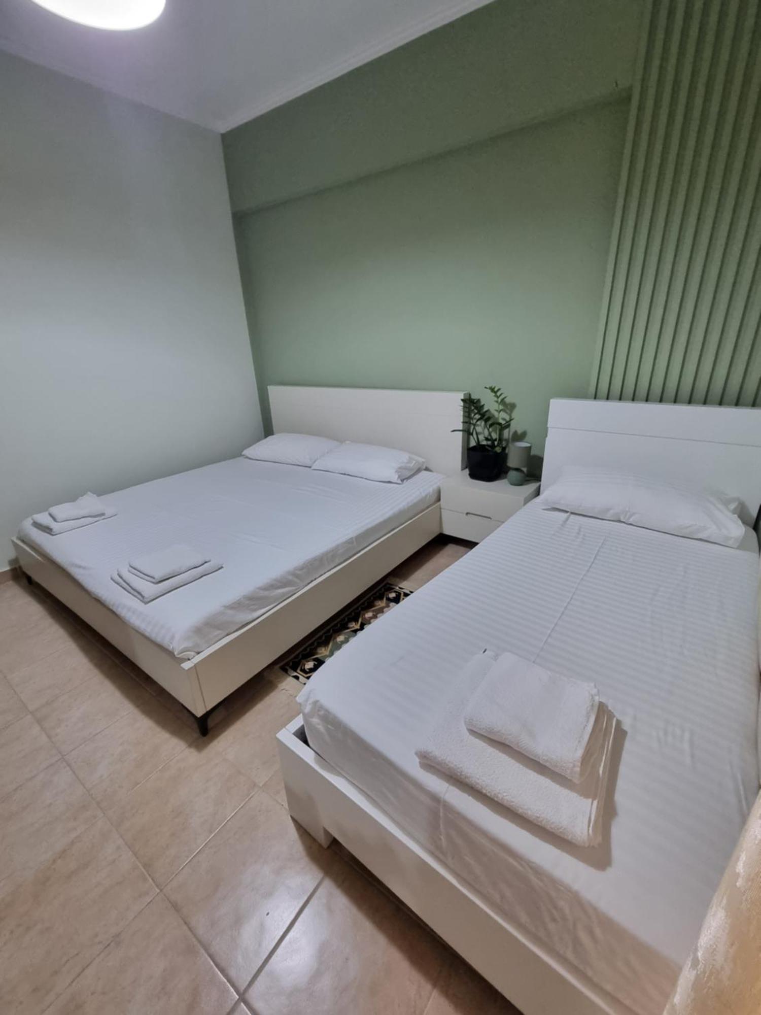 Kc Apartment Berat Eksteriør bilde
