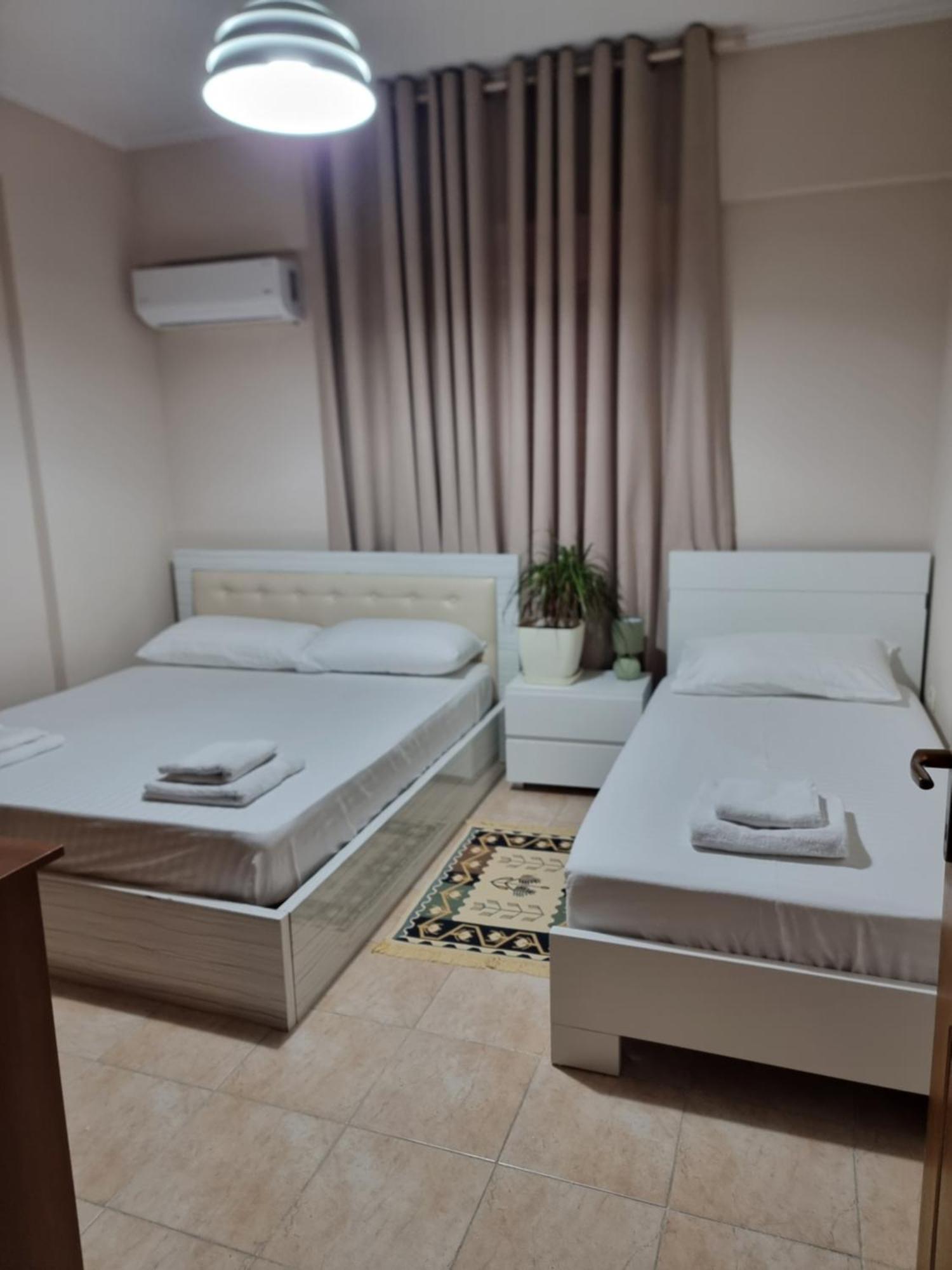Kc Apartment Berat Eksteriør bilde