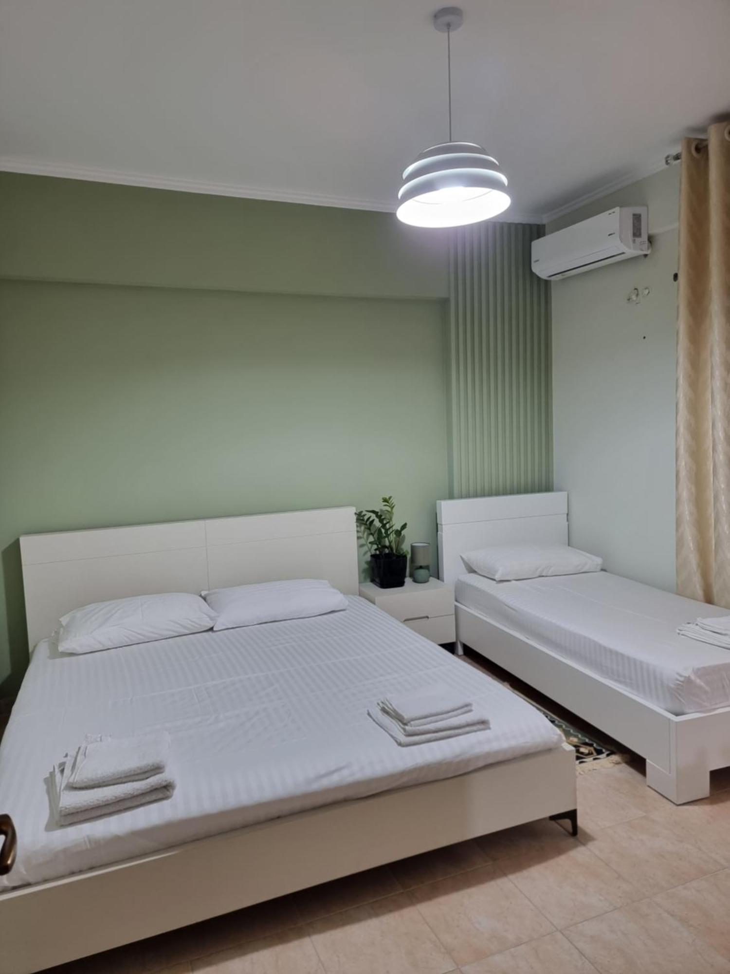 Kc Apartment Berat Eksteriør bilde